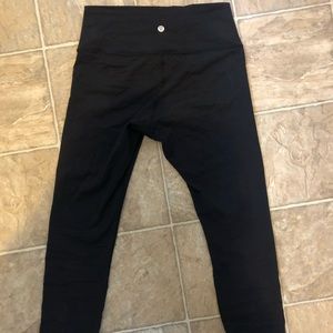 Lululemon Wunder Under Leggings Size 8